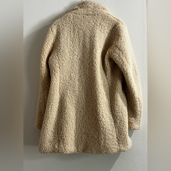 LIZ CLAIBORNE Teddy Coat Sherpa Faux Fur Cream Neutral Notch Collar Cozy Fall - Picture 7 of 11